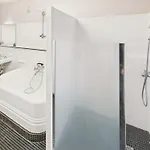 Superbe Manoir Du 16e Siecle Avec Piscine Pour 10 サン・シプリアン