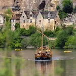 Superbe Manoir Du 16e Siecle Avec Piscine Pour 10 サン・シプリアン