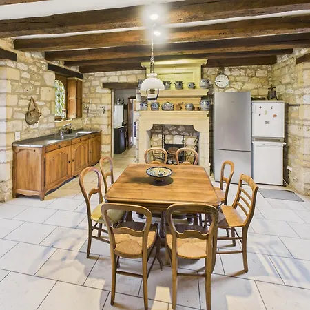 Superbe Manoir Du 16e Siecle Avec Piscine Pour 10 *