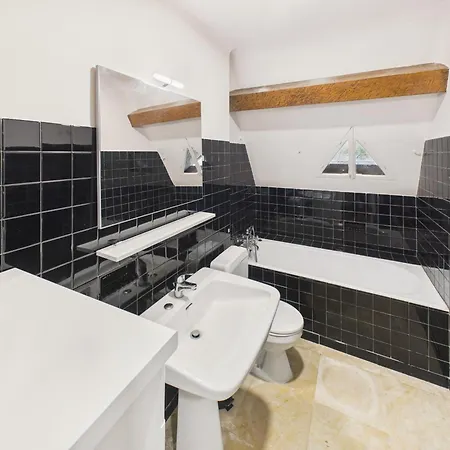 Σπίτι διακοπών Superbe Manoir Du 16e Siecle Avec Piscine Pour 10 Saint-Cyprien (Dordogne)